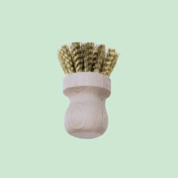 Brosse casserole laiton